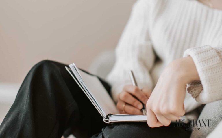 5 Reasons Why You Should Start Journaling for Self-Care